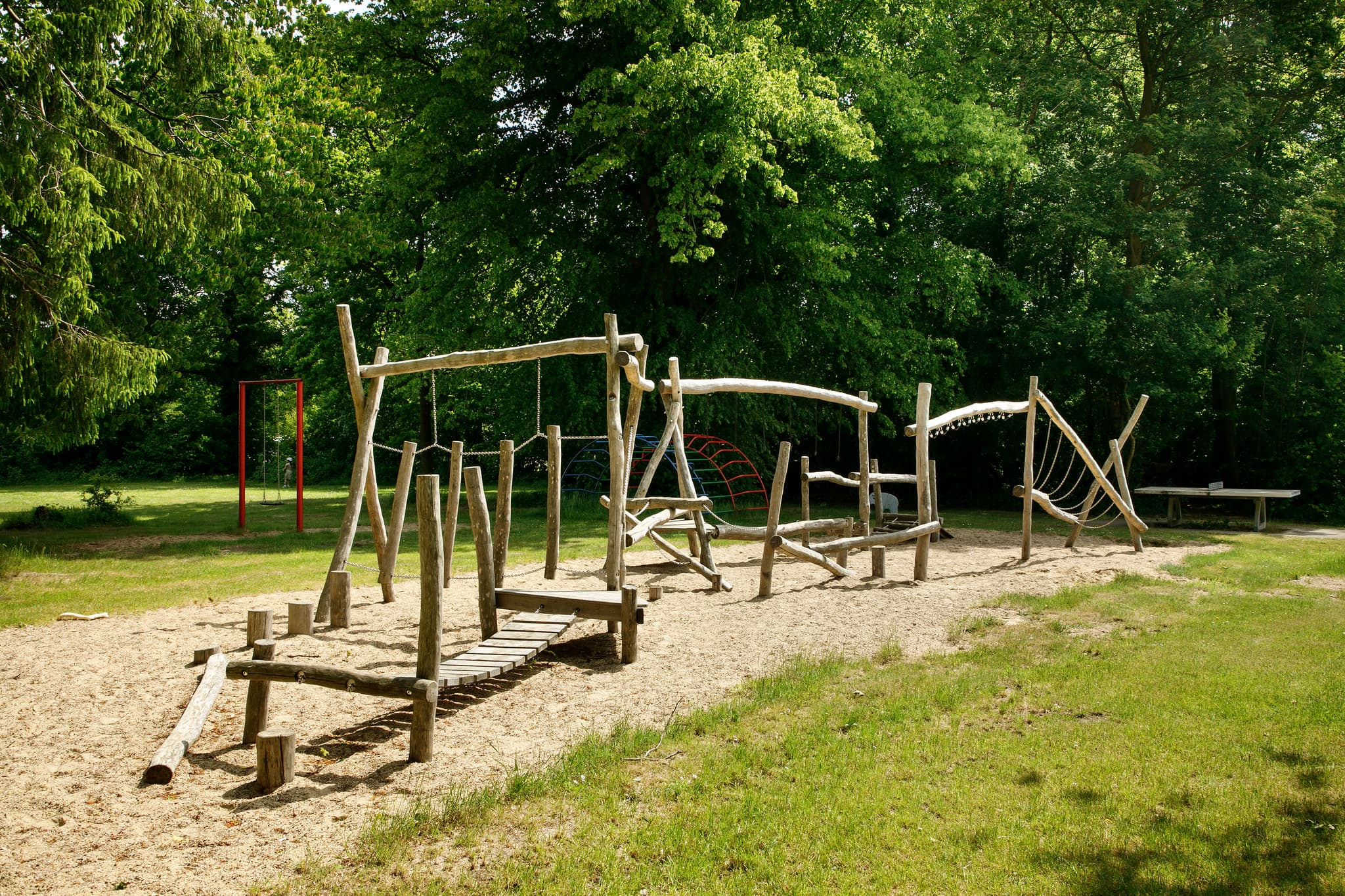 Mehrere Spielplätze